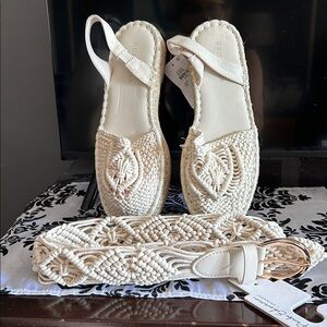 Primark Natural Woven Sandals and matching belt nwt size 7